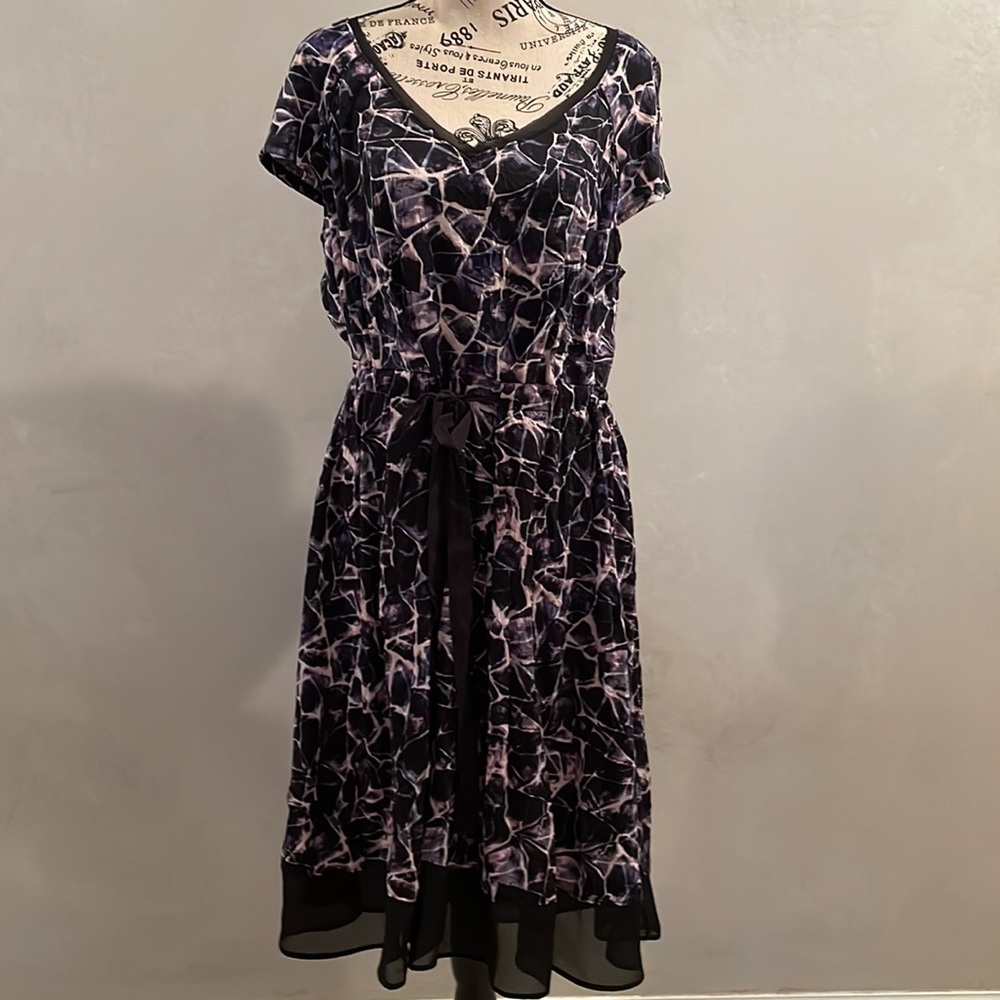 Simply Vera dress